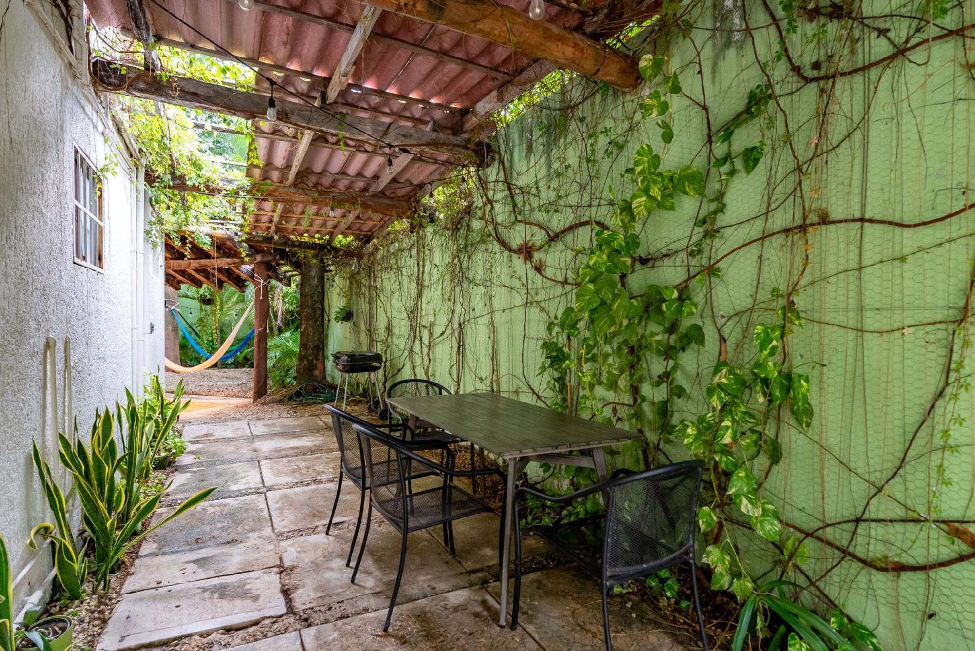 Апартаменты Casa Rubia Канкун Экстерьер фото